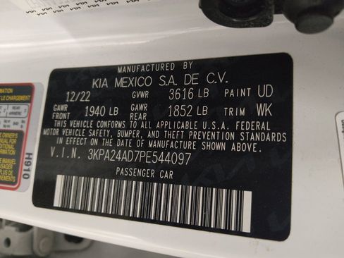 Used 2023 Kia Rio LX FWD image 33