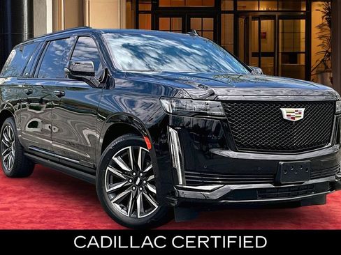 Used 2023 Cadillac Escalade ESV Sport Platinum w/ Heavy-Duty Trailer Package RWD image 2