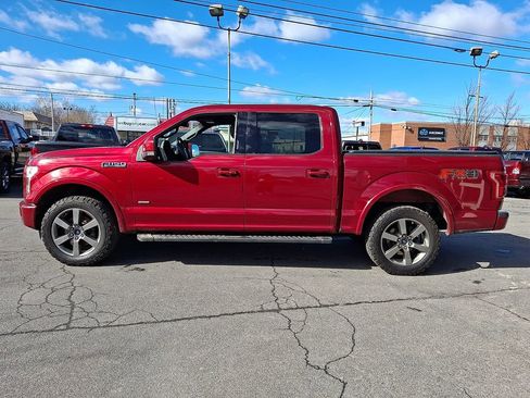 Used 2015 Ford F150 Lariat w/ Equipment Group 502A Luxury image 8