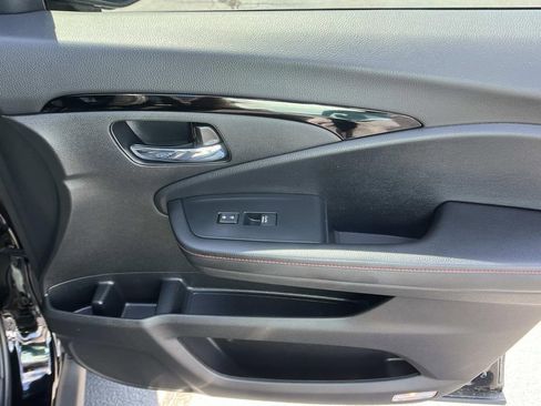 Certified 2023 Honda Ridgeline Black Edition image 18