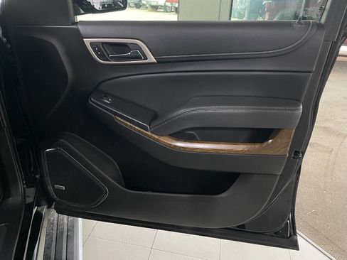 Used 2019 GMC Yukon Denali image 33