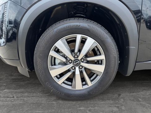 New 2026 Nissan Pathfinder SL AWD/4WD image 9