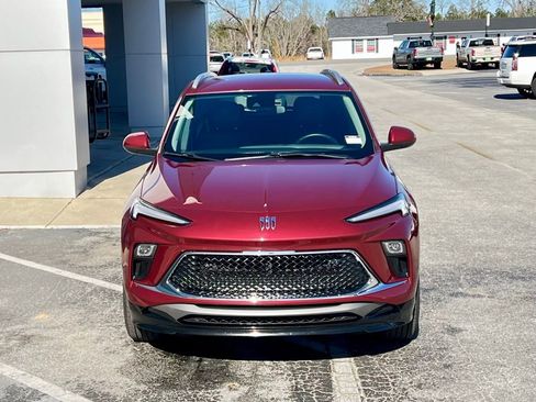 Used 2024 Buick Encore GX Sport Touring image 11