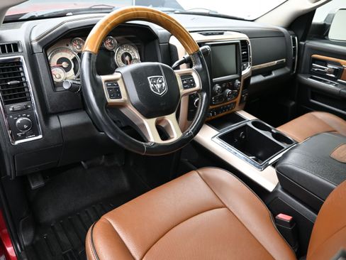 Used 2015 RAM 2500 Longhorn w/ Convenience Group AWD/4WD image 12