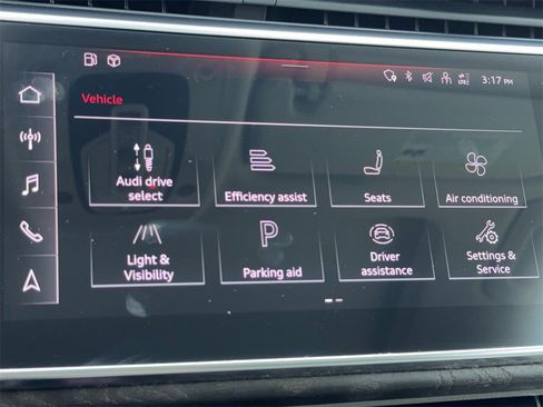 Used 2022 Audi Q7 3.0T Premium image 28