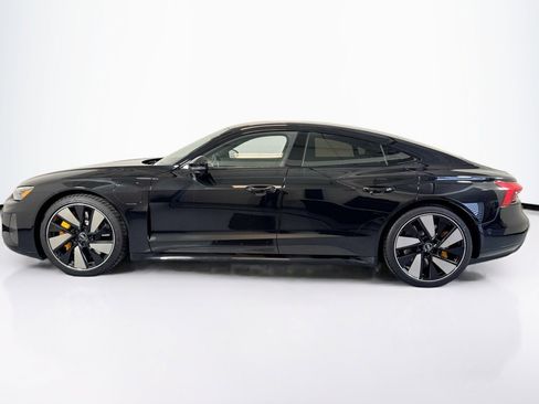 Used 2022 Audi RS e-tron GT w/ Carbon Performance Package image 8