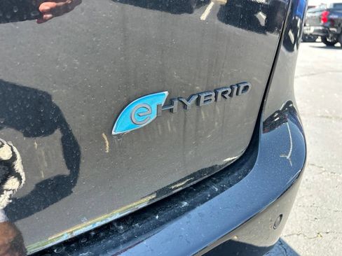 Used 2022 Chrysler Pacifica Limited w/ S Appearance Package FWD image 11