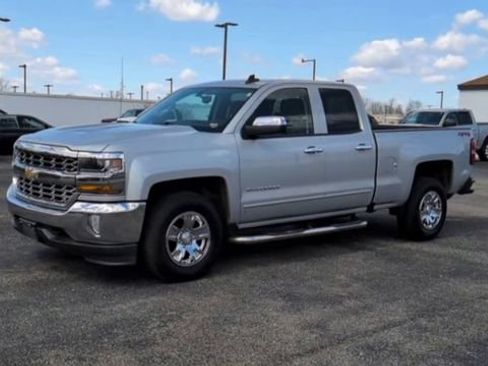 Used 2018 Chevrolet Silverado 1500 LT w/ All Star Edition AWD/4WD image 4