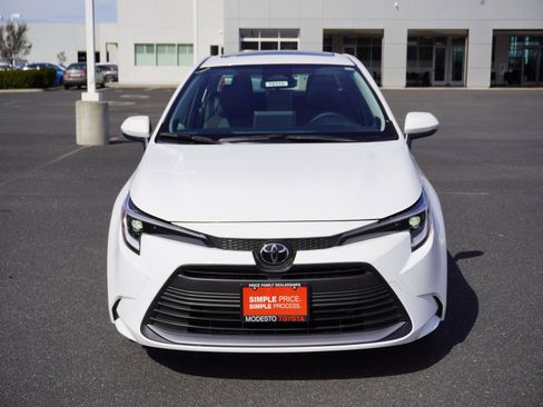 New 2026 Toyota Corolla XLE image 6