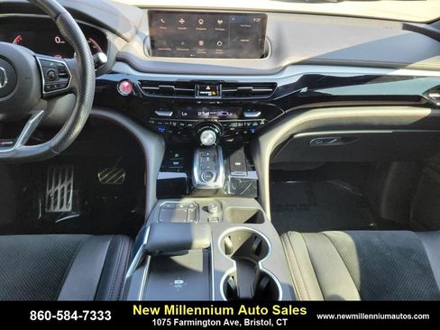 Used 2022 Acura MDX A-Spec image 14