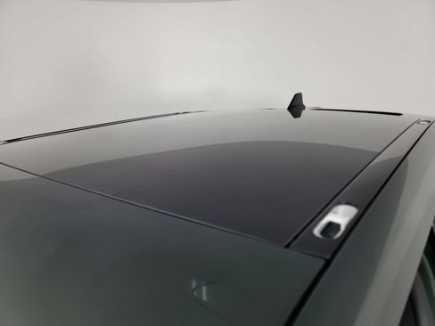 Used 2025 Rivian R1T Adventure AWD/4WD image 13