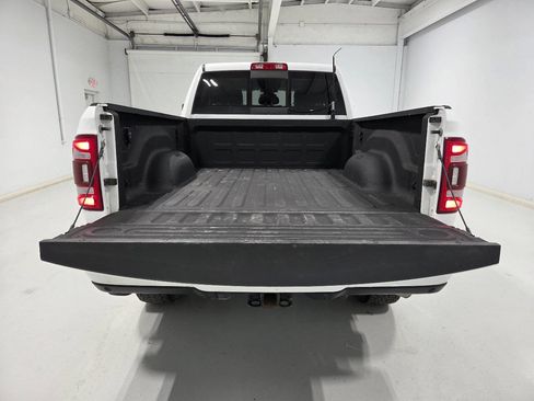 Used 2023 RAM 2500 Laramie AWD/4WD image 7