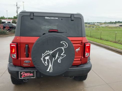 Used 2022 Ford Bronco Black Diamond AWD/4WD image 6