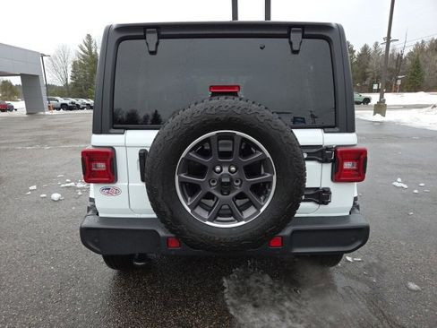 Used 2021 Jeep Wrangler Unlimited Sahara image 24