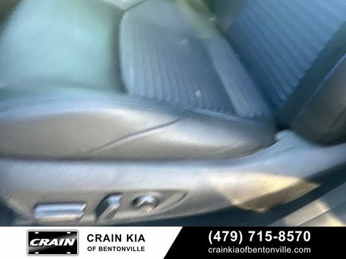 Used 2022 Toyota RAV4 XSE AWD/4WD image 19