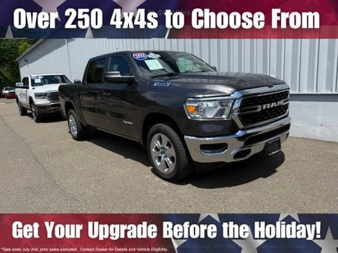 Used 2024 RAM 1500 Big Horn AWD/4WD image 2