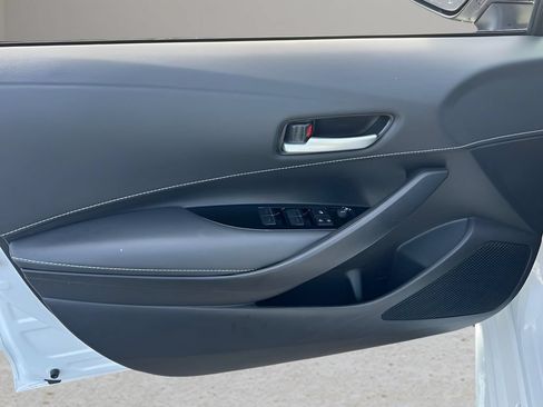 Certified 2022 Toyota Corolla SE FWD image 9