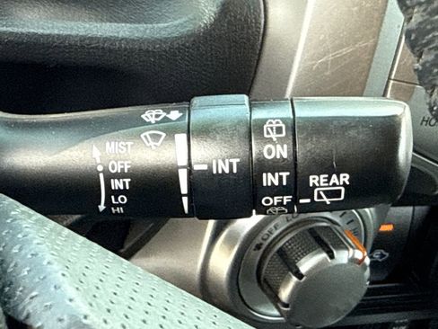 Used 2019 Toyota 4Runner SR5 image 31