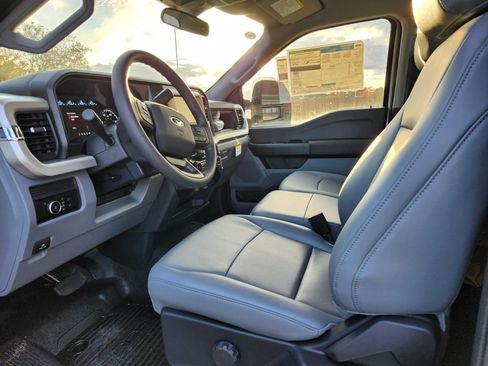 New 2025 Ford F350 XL w/ XL Chrome Package image 8