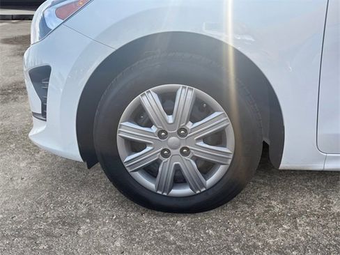 Used 2023 Kia Rio S image 14