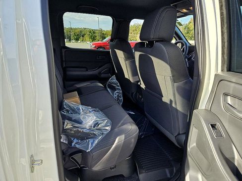 New 2026 Nissan Frontier SV w/ SV Convenience Package image 14