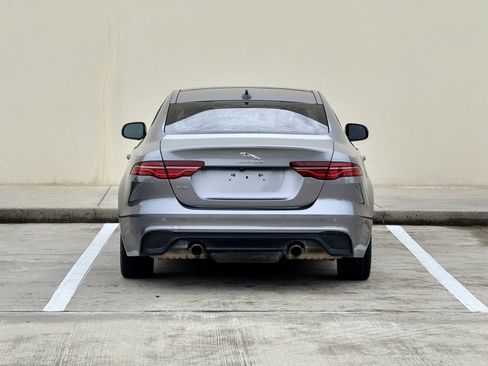 Used 2020 Jaguar XE S RWD image 6