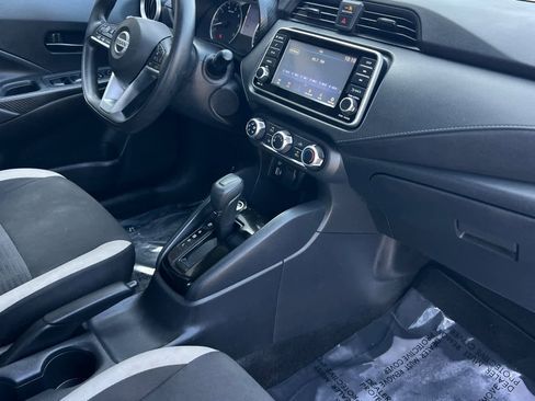 Used 2021 Nissan Versa S image 17