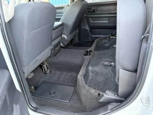 Used 2012 RAM 2500 ST w/ Popular Equipment Group image 9