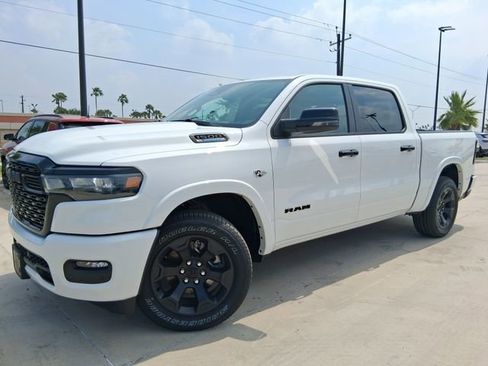 New 2026 RAM 1500 Lone Star AWD/4WD image 3