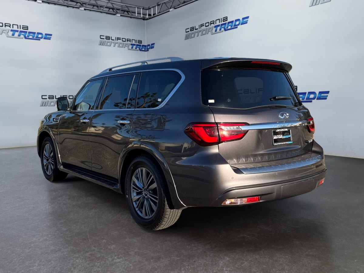Used 2023 INFINITI QX80 Luxe w/ Cargo Package RWD image 7