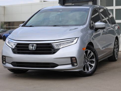 Used 2021 Honda Odyssey EX-L image 3