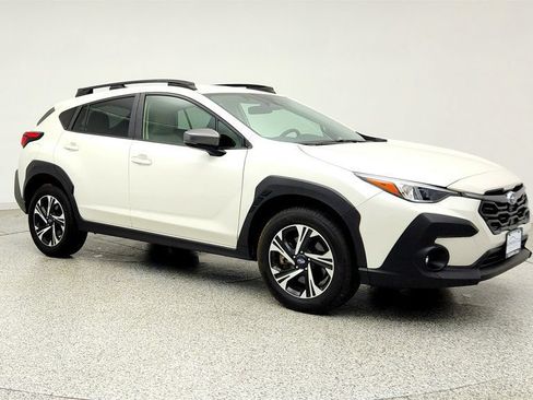 Used 2024 Subaru Crosstrek 2.0i Premium AWD/4WD image 3