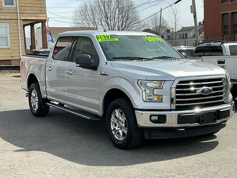 Used 2017 Ford F150 XLT w/ Equipment Group 302A Luxury image 3