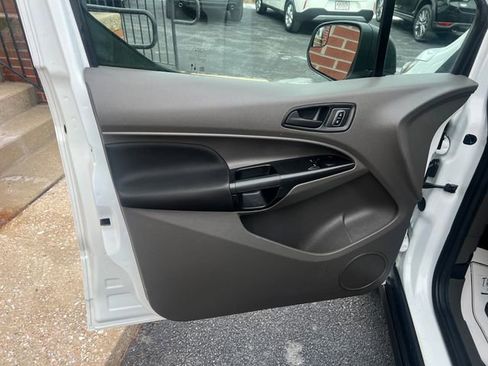 Used 2021 Ford Transit Connect XL image 25