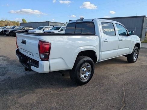 Used 2023 Toyota Tacoma SR AWD/4WD image 4