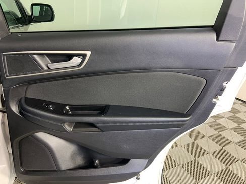Used 2017 Ford Edge SEL AWD/4WD image 11