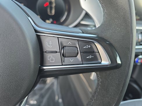 Used 2024 Alfa Romeo Stelvio Quadrifoglio w/ Active Assist Plus Package image 18