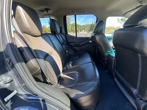 Used 2012 Nissan Xterra PRO-4X w/ Pro-4x Leather Pkg image 28