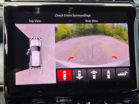 Used 2025 Jeep Grand Cherokee L Limited w/ Luxury Tech Group II image 15