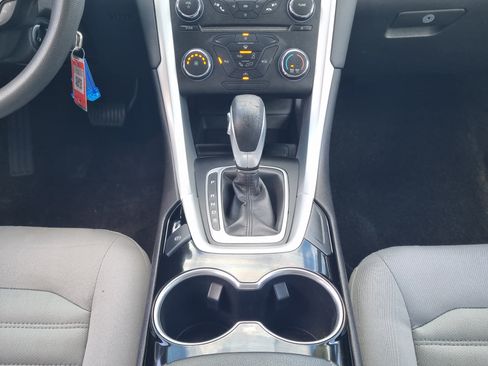 Used 2015 Ford Fusion S FWD image 20