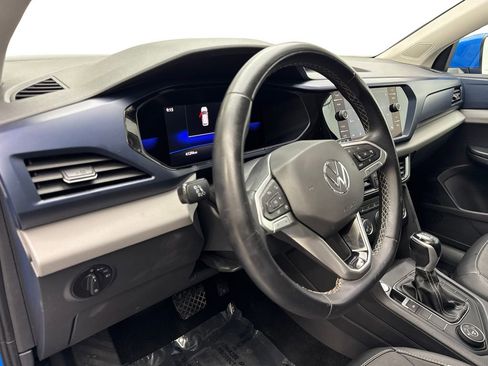 Used 2022 Volkswagen Taos SE w/ Panoramic Sunroof Package AWD/4WD image 50