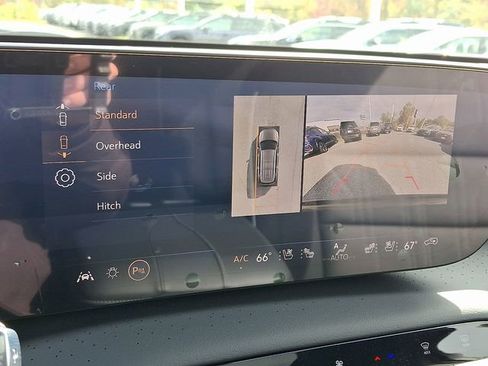 New 2026 Buick Enclave Avenir w/ Super Cruise Package FWD image 15