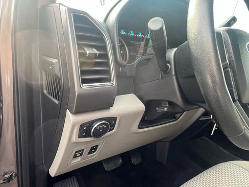 Used 2018 Ford F150 XLT w/ Equipment Group 302A Luxury AWD/4WD image 25