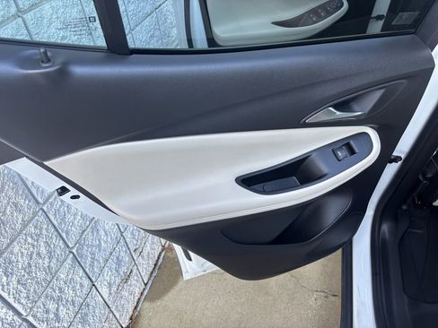 Certified 2023 Buick Encore GX Preferred w/ Cold Weather Comfort Package image 36