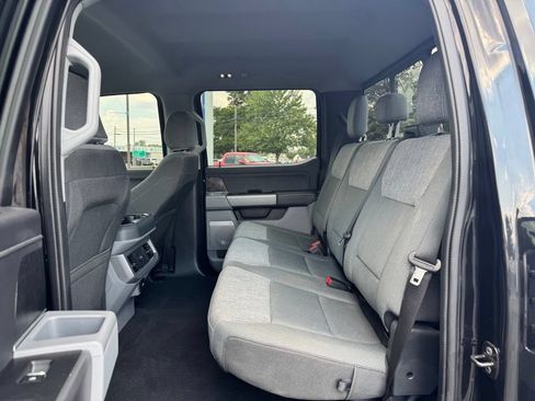 Used 2025 Ford F250 XLT w/ Black Appearance Package AWD/4WD image 19