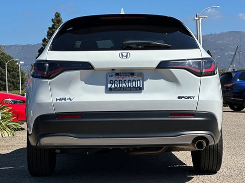 Used 2023 Honda HR-V Sport image 5