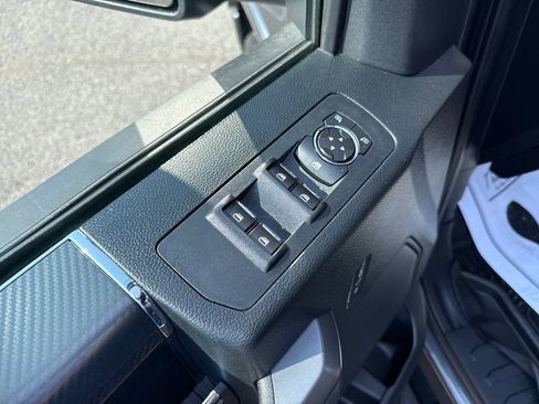 Used 2020 Ford F150 XLT w/ Equipment Group 302A Luxury AWD/4WD image 15