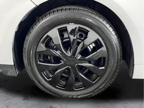 Used 2020 Toyota Corolla LE FWD image 25
