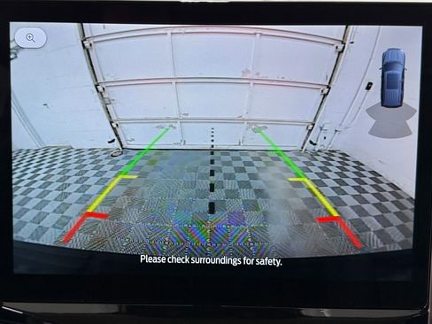 Used 2024 Ford Expedition Max XLT image 27