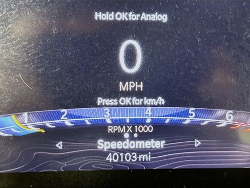 Used 2023 Jeep Grand Cherokee Laredo AWD/4WD image 19